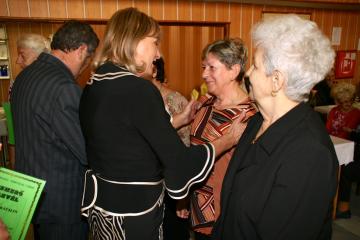 Priateľské posedenie z príležitosi mesiaca úcty k Priateľské posedenie z príležitosi mesiaca úcty k