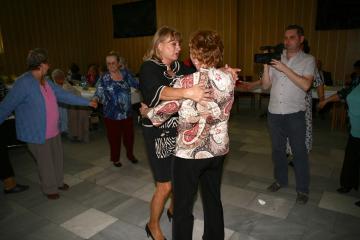 Priateľské posedenie z príležitosi mesiaca úcty k Priateľské posedenie z príležitosi mesiaca úcty k