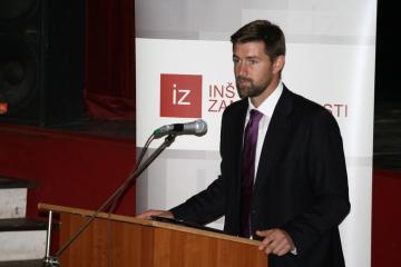 Konferencia: Dlhodobá nezamestnanosť v rukách VÚC Konferencia: Dlhodobá nezamestnanosť v rukách VÚC