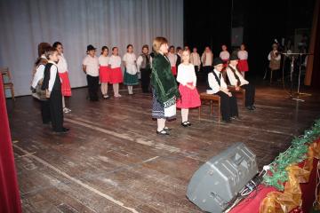 Predvianočný program ZŠ F. Kazinczyho v Tornali Predvianočný program ZŠ F. Kazinczyho v Tornali