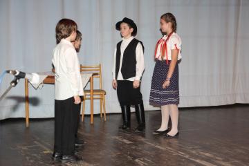 Predvianočný program Z F. Kazinczyho v Tornali Predvianočný program Z F. Kazinczyho v Tornali