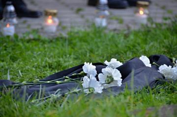 Kladenie vencov z príležitosti Dňa aradských mučen Kladenie vencov z príležitosti Dňa aradských mučen