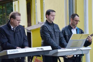 Kladenie vencov z príležitosti Dňa aradských mučen Kladenie vencov z príležitosti Dňa aradských mučen