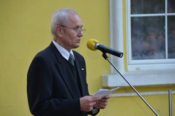 Kladenie vencov z príležitosti Dňa aradských mučen Kladenie vencov z príležitosti Dňa aradských mučen