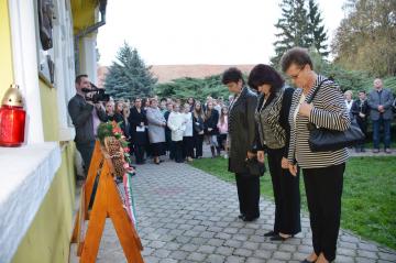 Kladenie vencov z príležitosti Dňa aradských mučen Kladenie vencov z príležitosti Dňa aradských mučen