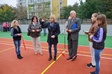 Slávnostné otvorenie multifunkčného ihriska Slávnostné otvorenie multifunkčného ihriska