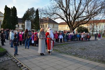 Autor: Bášti Július Autor: Bášti Július