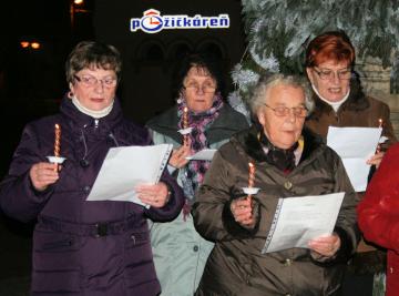 Advent 2015 - foto: Mgr. Róbert Oravec Advent 2015 - foto: Mgr. Róbert Oravec