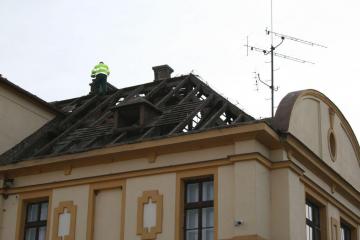 Rekonštrukcia strechy na budove mestského úradu Rekonštrukcia strechy na budove mestského úradu